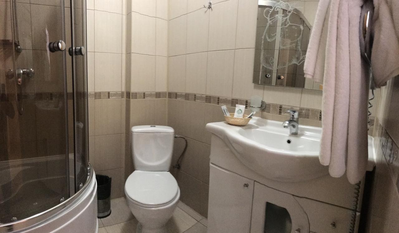 Complex Vivcharyk Hotell Skole Eksteriør bilde